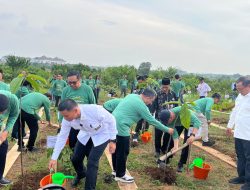 Gandeng Menteri Perumahan Kawasan Pemukiman, REI Tanam Pohon di Kotabaru Lampung
